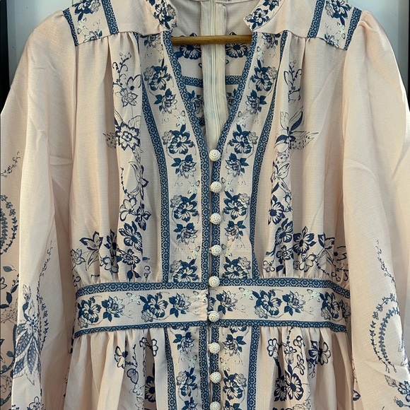 Sunday Elegant Cream and Blue Floral Dress - Picture 3 of 12